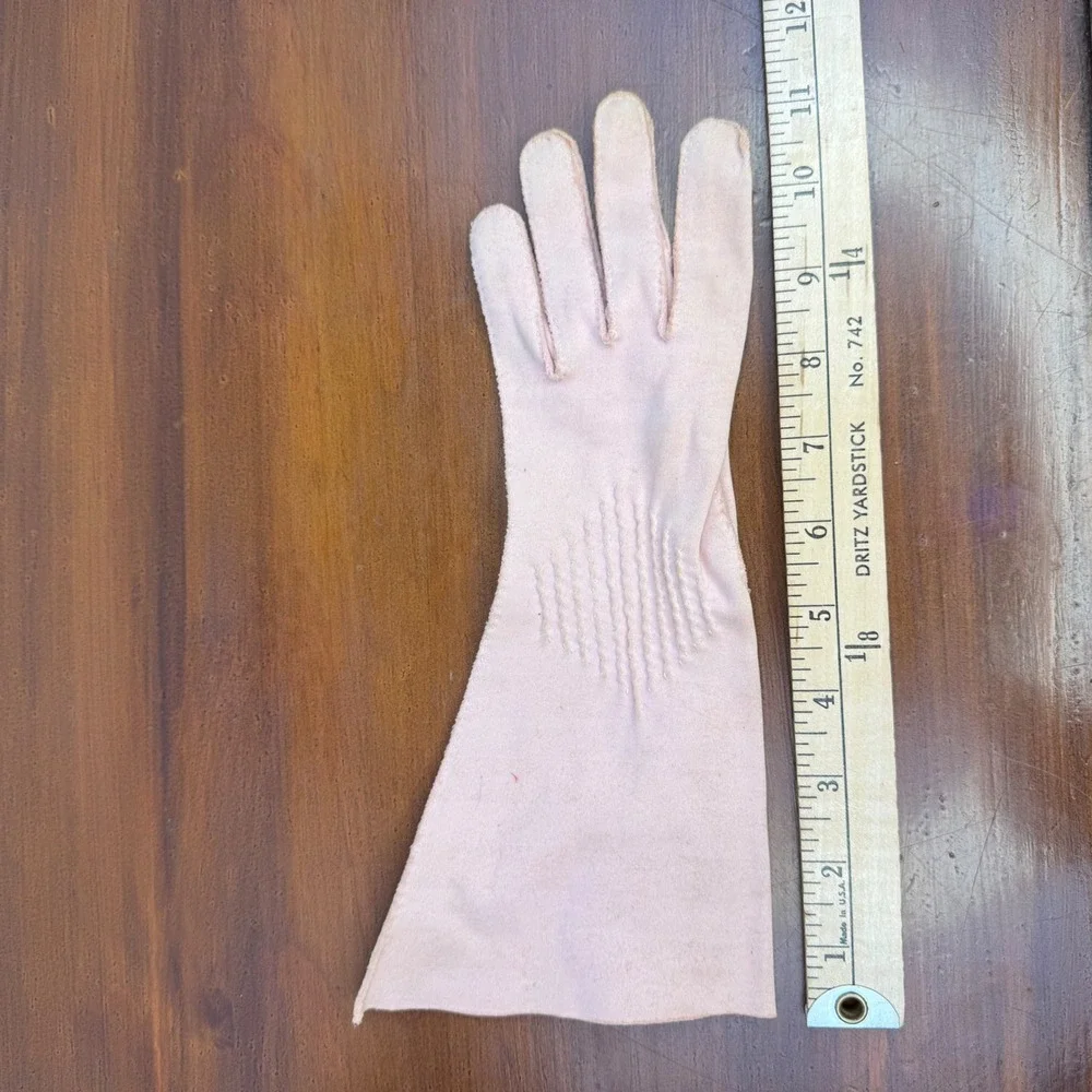 Vintage Blush Pink Gauntlet Gloves Smocked Wrist Detail Mid Century Formal